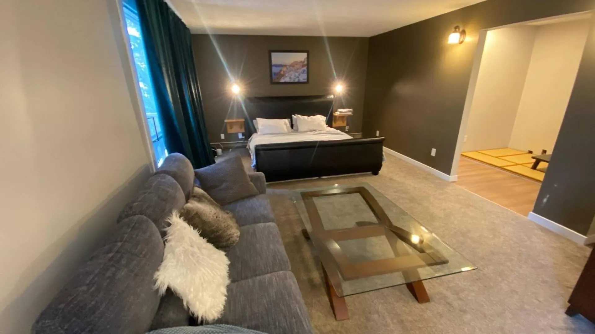 Close To Whyte University New Renovation Edmonton